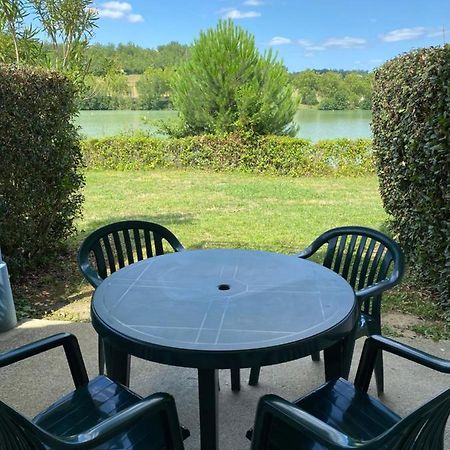 Charmant Studio Au Bord Du Lac ماركياس المظهر الخارجي الصورة